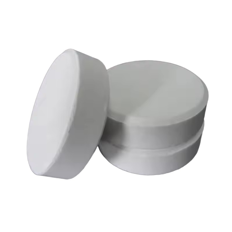 Apa peran utama TCCA (asam trichloroisturic) ing perawatan banyu lan disinfeksi?